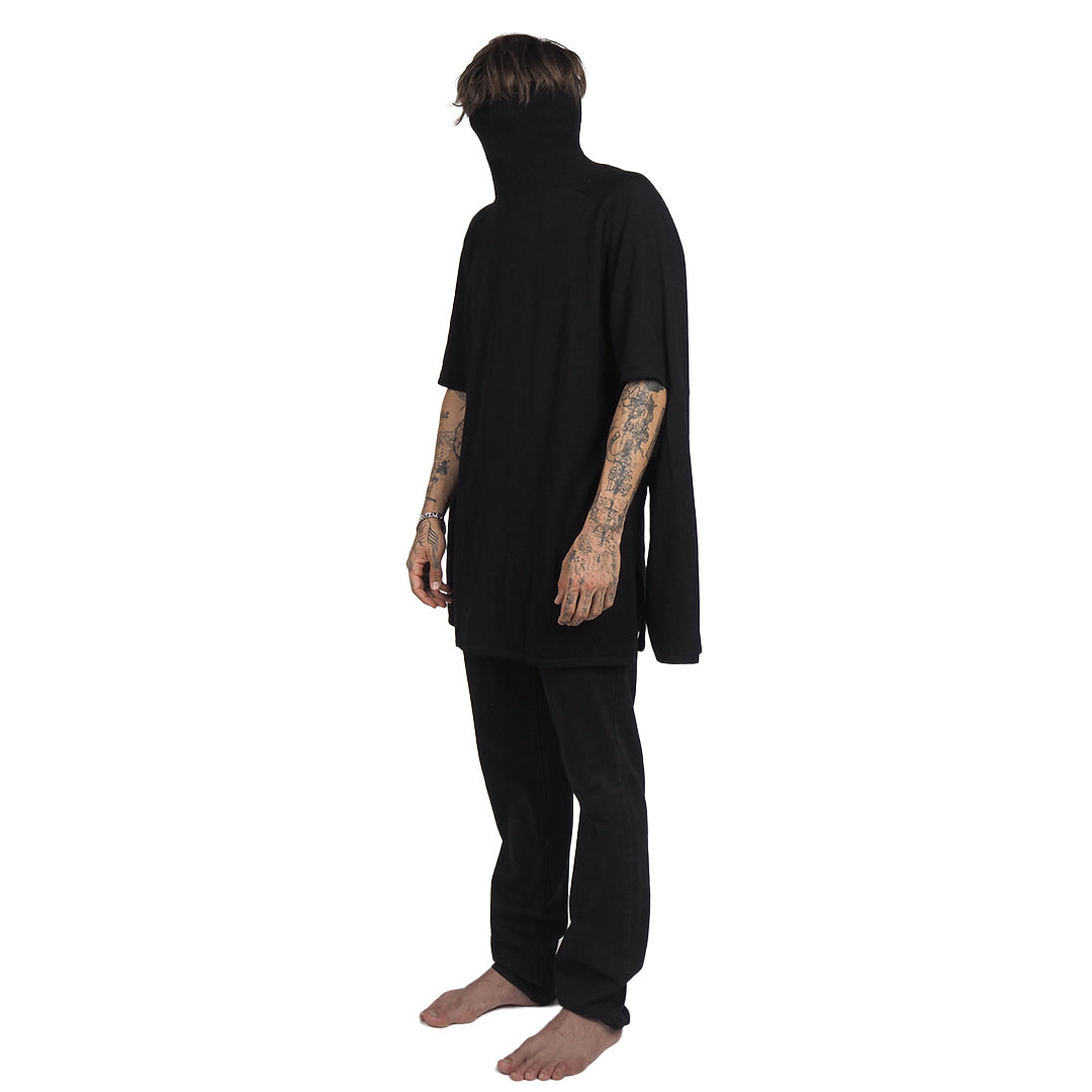 Elbow Slit Turtleneck